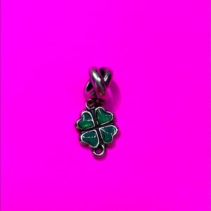 Four leaf clover charm